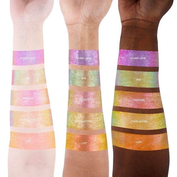 BNIB Danessa Myricks Twin Flames Multichrome Pigment in shade Lust - Picture 6 of 6